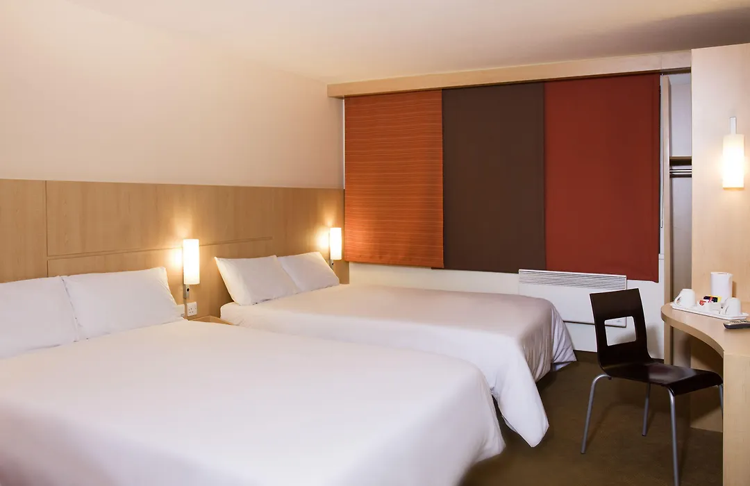 Ibis Hotel Dublin-1